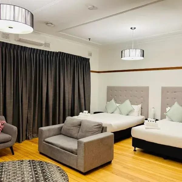 Fairfield Heights to Sydney Airport (SYD) | Elevated Airport Transfer Experience