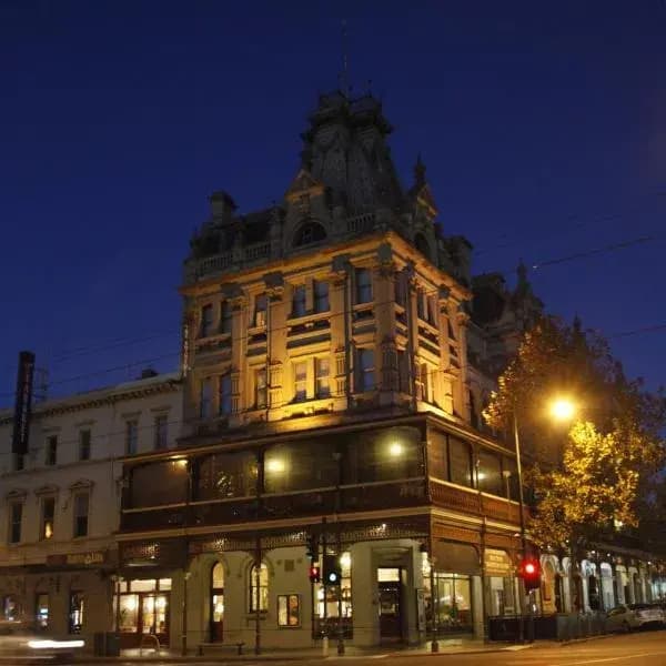 Longlea to Melbourne Airport (MEL) | Elevated Airport Transfer Experience