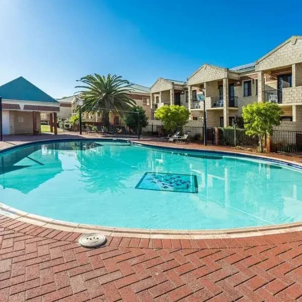 Orange Grove to Perth Airport (PER) | Elevated Airport Transfer Experience