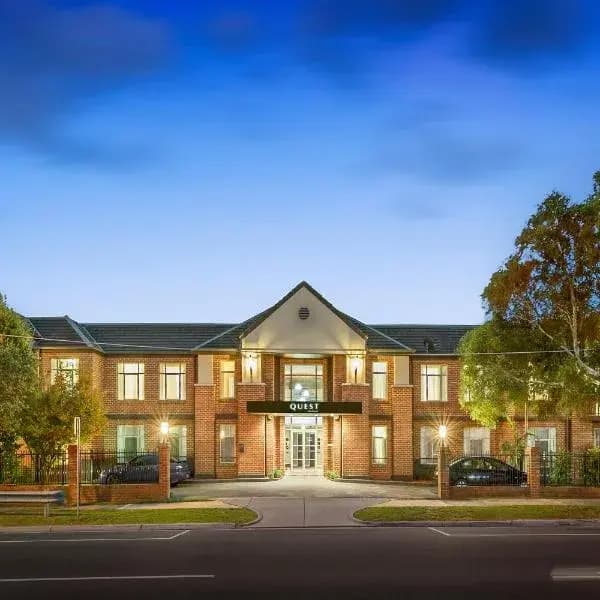 Noble Park North to Melbourne Airport (MEL) | Elevated Airport Transfer Experience