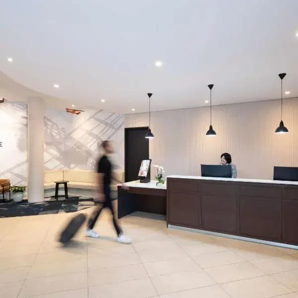 Chullora to Sydney Airport (SYD) | Elevated Airport Transfer Experience
