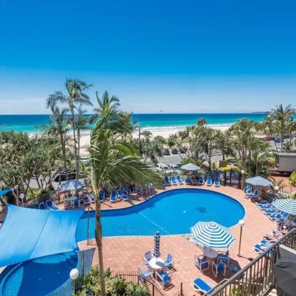 Currumbin to Brisbane Airport (BNE) | Elevated Airport Transfer Experience
