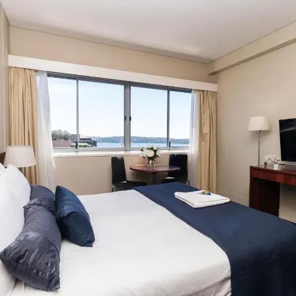 Potts Point to Sydney Airport (SYD) | Elevated Airport Transfer Experience