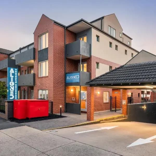 Deepdene to Melbourne Airport (MEL) | Elevated Airport Transfer Experience
