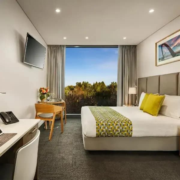 Kings Park to Perth Airport (PER) | Elevated Airport Transfer Experience
