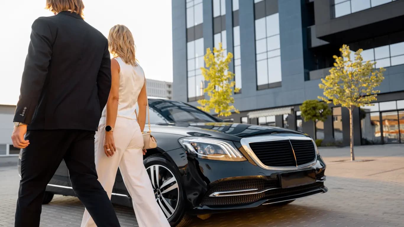 Melbourne Airport to W Hotel Transfer with MNMRidez Chauffeur
