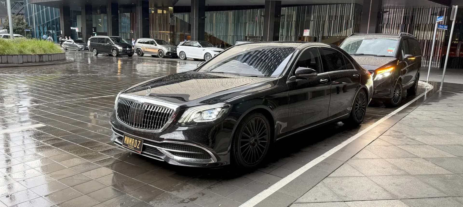 Waverton to Sydney Airport | Luxury Transfers with MNMRiDEZ