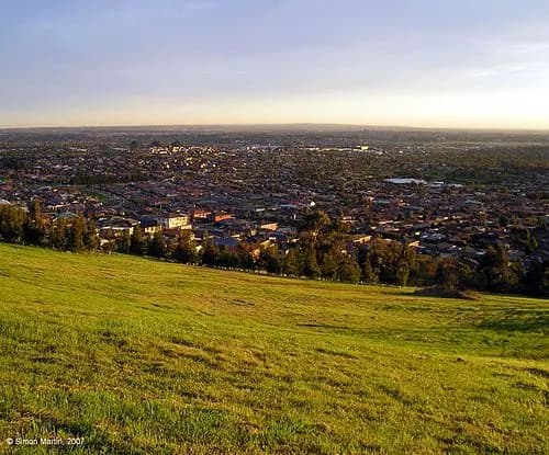 Berwick to Melbourne Airport (MEL) | Reliable Airport Transfer