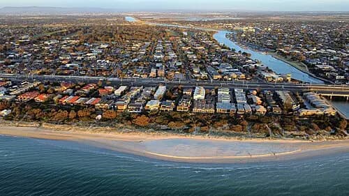 Bonbeach to Melbourne Airport (MEL) | Reliable Airport Transfer