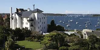 Elizabeth Bay to Sydney Airport (SYD) | Reliable Airport Transfer