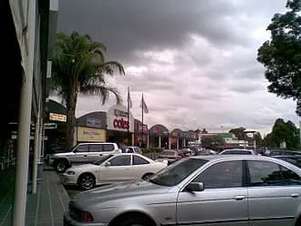 Kings Langley to Sydney Airport (SYD) | Reliable Airport Transfer