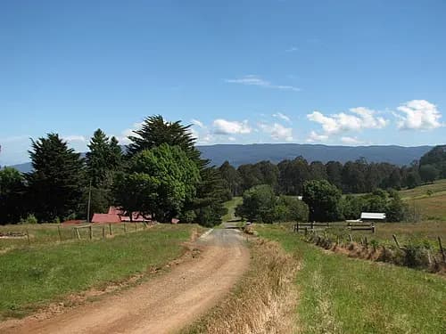 Aberfeldy to Melbourne Airport (MEL) | Reliable Airport Transfer