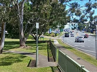 Ashmore to Brisbane Airport (BNE) | Reliable Airport Transfer