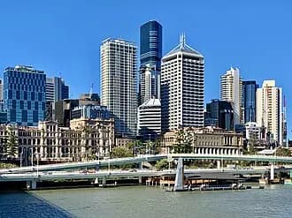 Brisbane City to Brisbane Airport (BNE) | Reliable Airport Transfer