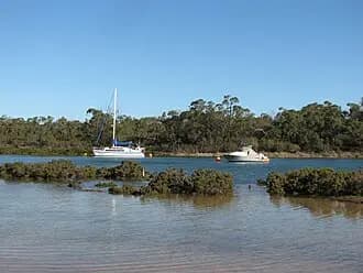 Cannons Creek to Melbourne Airport (MEL) | Reliable Airport Transfer