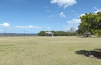 Lota to Brisbane Airport (BNE) | Reliable Airport Transfer