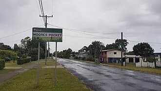 Moores Pocket to Brisbane Airport (BNE) | Reliable Airport Transfer