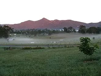 Mount Samson to Brisbane Airport (BNE) | Reliable Airport Transfer
