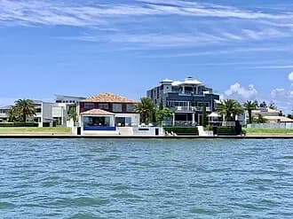 Paradise Point to Brisbane Airport (BNE) | Reliable Airport Transfer