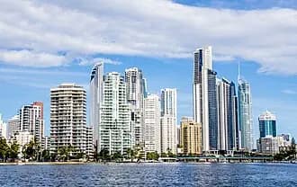 Surfers Paradise to Brisbane Airport (BNE) | Reliable Airport Transfer
