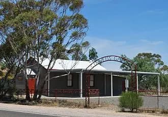 Bower to Adelaide Airport (ADL) | Reliable Airport Transfer