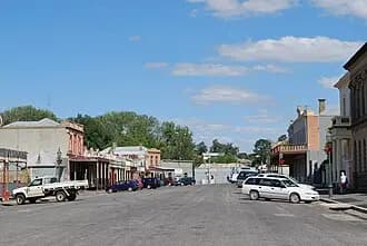 Clunes to Melbourne Airport (MEL) | Reliable Airport Transfer