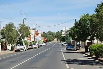 Saddleworth to Adelaide Airport (ADL) | Reliable Airport Transfer