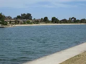 West Lakes Shore to Adelaide Airport (ADL) | Reliable Airport Transfer
