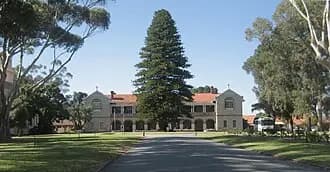 Waterford to Perth Airport (PER) | Reliable Airport Transfer