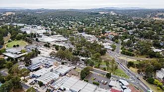 Diamond Creek to Melbourne Airport (MEL) | Reliable Airport Transfer