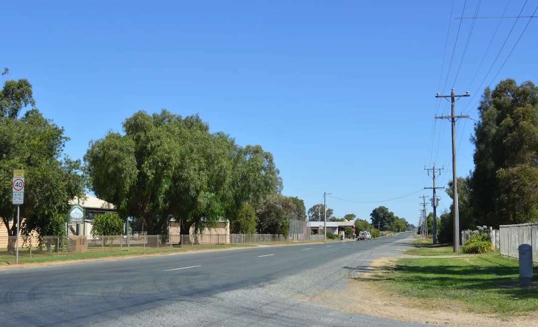 Nanneella to Melbourne Airport (MEL) | Reliable Airport Transfer