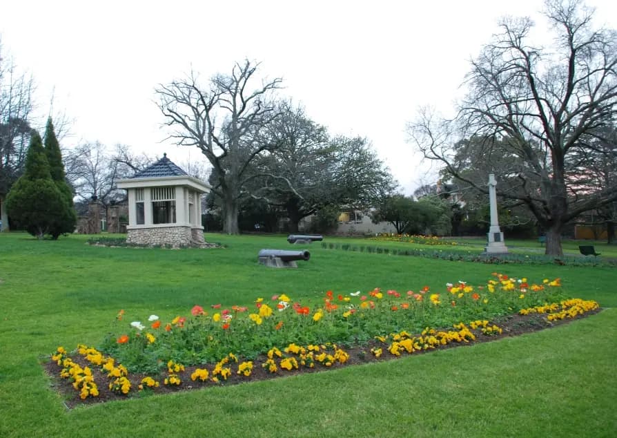 Surrey Hills to Melbourne Airport (MEL) | Reliable Airport Transfer
