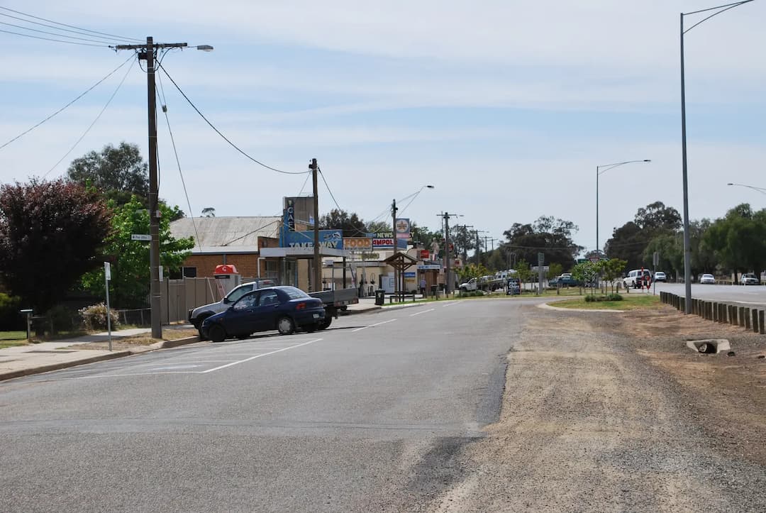 Strathmerton to Melbourne Airport (MEL) | Reliable Airport Transfer
