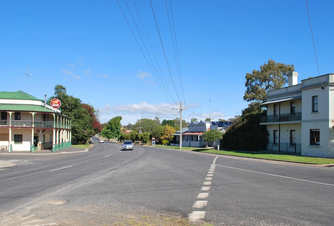 Tallarook to Melbourne Airport (MEL) | Reliable Airport Transfer