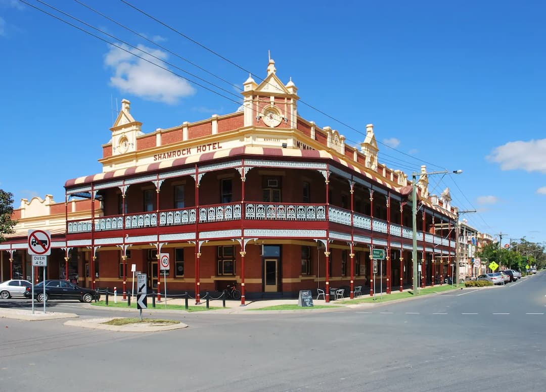 Rochester to Melbourne Airport (MEL) | Reliable Airport Transfer
