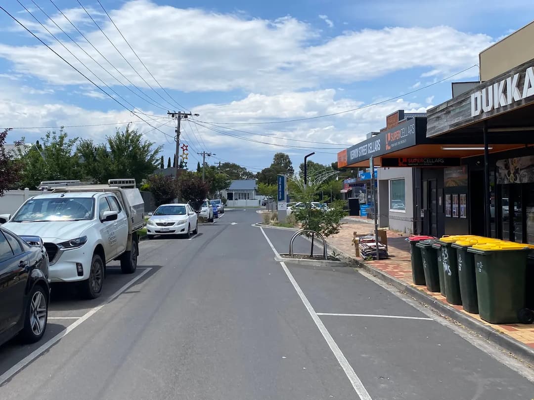 South Kingsville to Melbourne Airport (MEL) | Reliable Airport Transfer