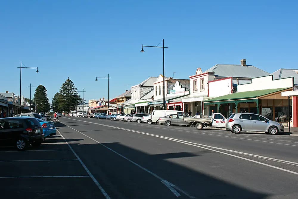 Port Fairy to Melbourne Airport (MEL) | Reliable Airport Transfer