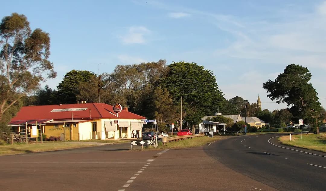 Narrapumelap South to Melbourne Airport (MEL) | Reliable Airport Transfer