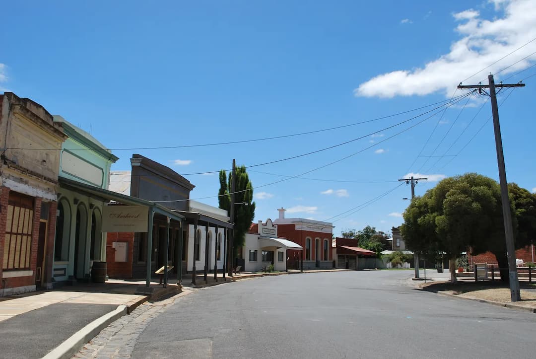 Talbot to Melbourne Airport (MEL) | Reliable Airport Transfer