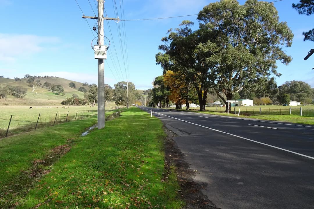 Tamleugh to Melbourne Airport (MEL) | Reliable Airport Transfer