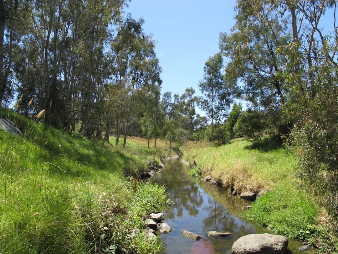 Greens Creek to Melbourne Airport (MEL) | Reliable Airport Transfer