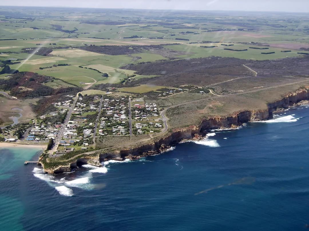 Port Campbell to Melbourne Airport (MEL) | Reliable Airport Transfer