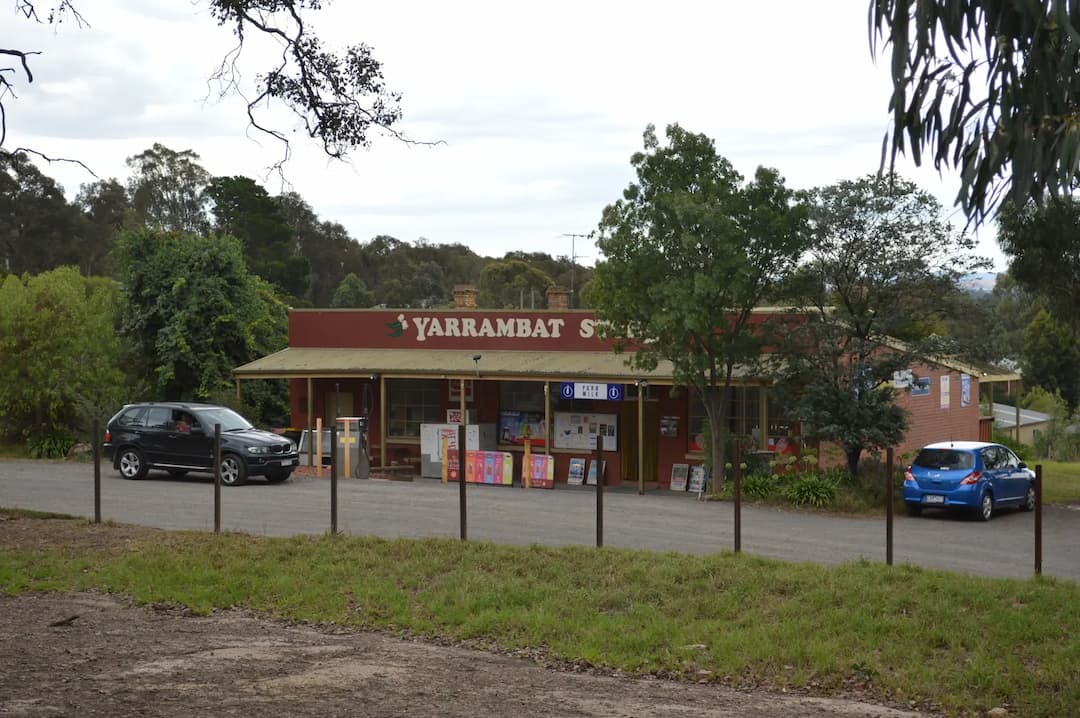Yarrambat to Melbourne Airport (MEL) | Reliable Airport Transfer