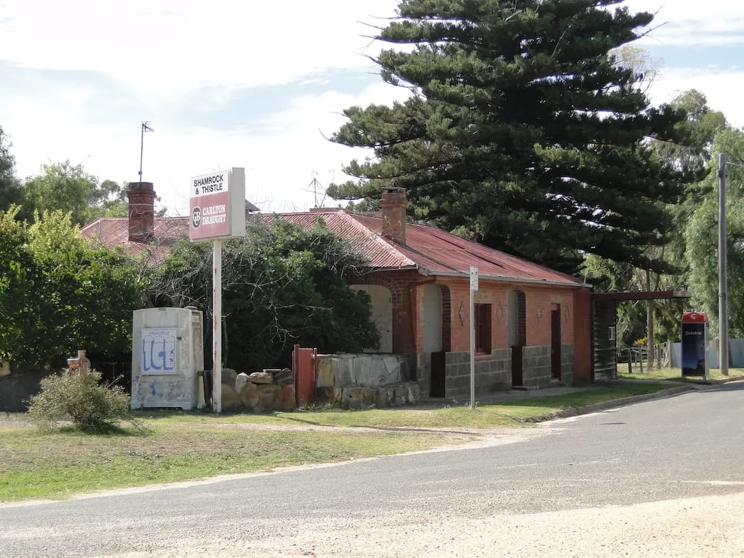 Redbank to Melbourne Airport (MEL) | Reliable Airport Transfer