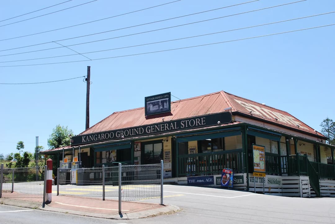 Kangaroo Ground to Melbourne Airport (MEL) | Reliable Airport Transfer