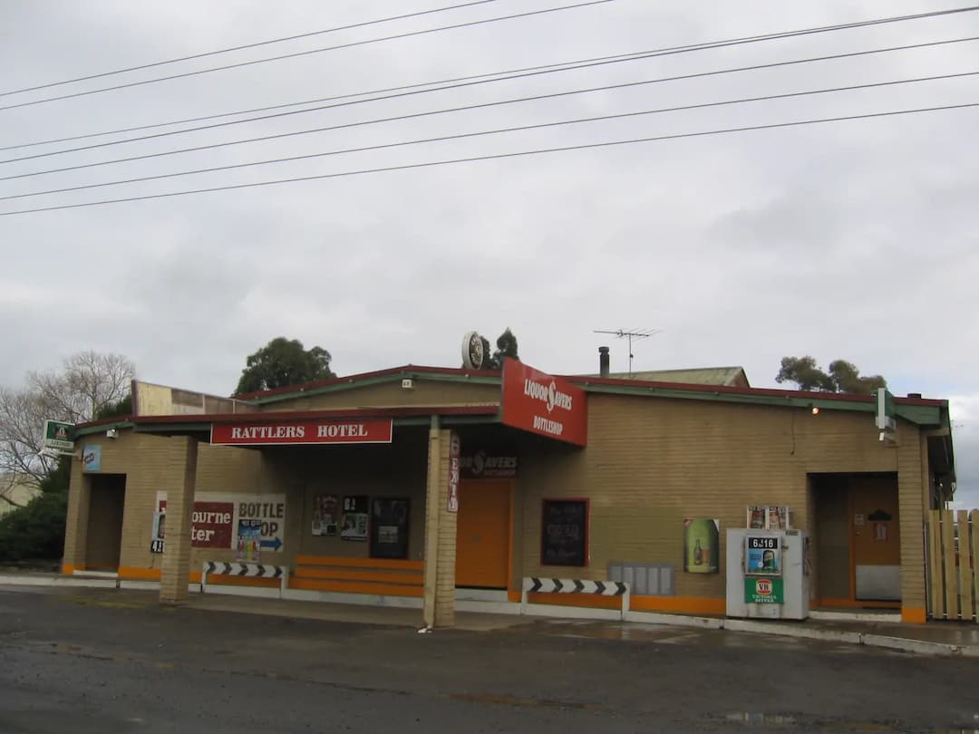 Wallan East to Melbourne Airport (MEL) | Reliable Airport Transfer
