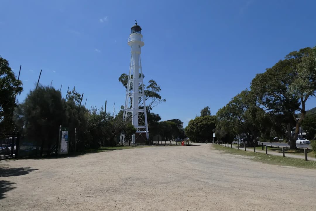 Mccrae to Melbourne Airport (MEL) | Reliable Airport Transfer