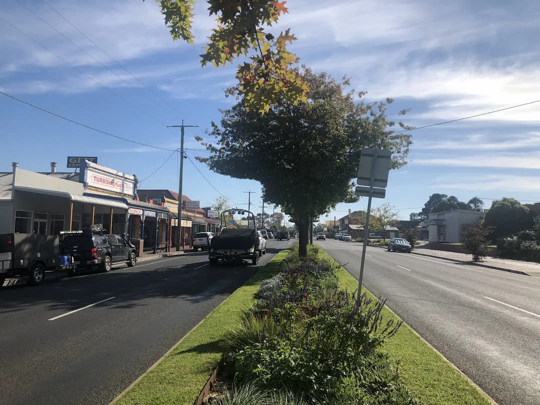 Stratford to Melbourne Airport (MEL) | Reliable Airport Transfer