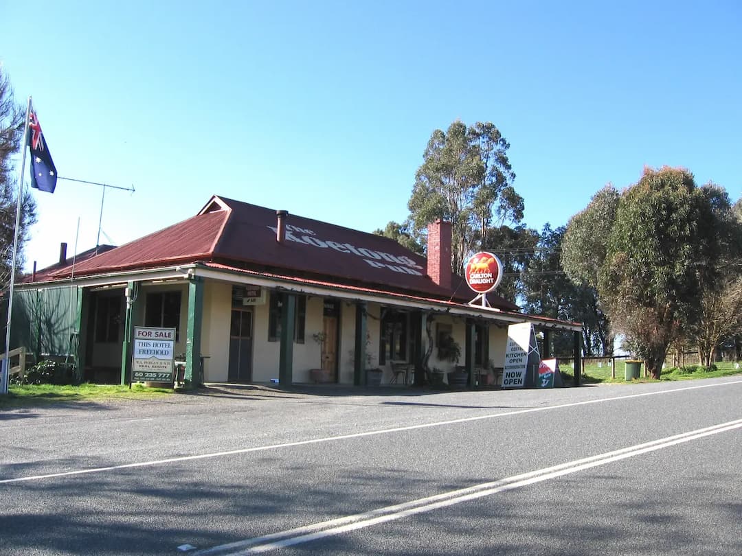 Koetong to Melbourne Airport (MEL) | Reliable Airport Transfer