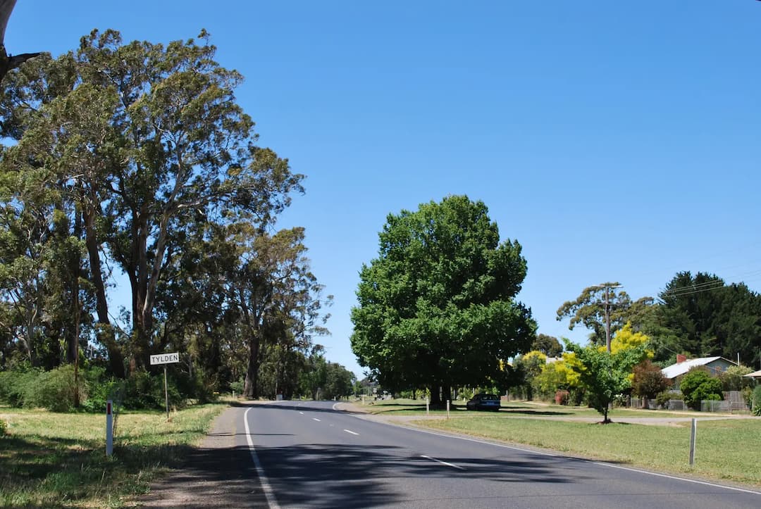 Tylden to Melbourne Airport (MEL) | Reliable Airport Transfer